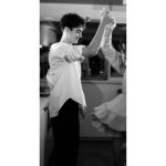 دانلود ریمیکس هیچی نگو نذار از چشم هم بیفتیم هوش مصنوعی از مجید خراطها و علی سورنا و شایع