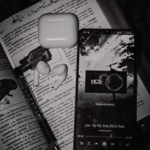 دانلود آهنگ کاش‌ دنیا بچرخه به تو برسم از این زندگی‌ پره دلم