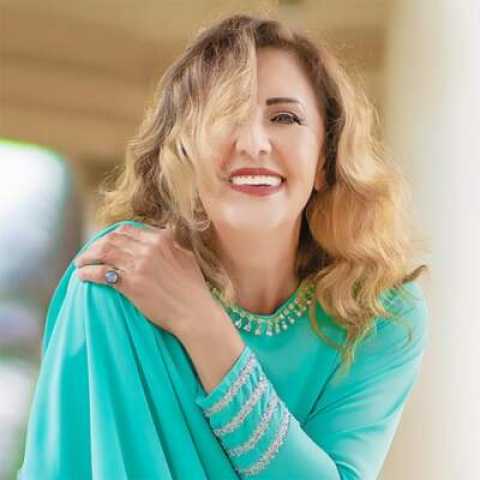 دانلود آهنگ اگه بودی با صدای نوش آفرین